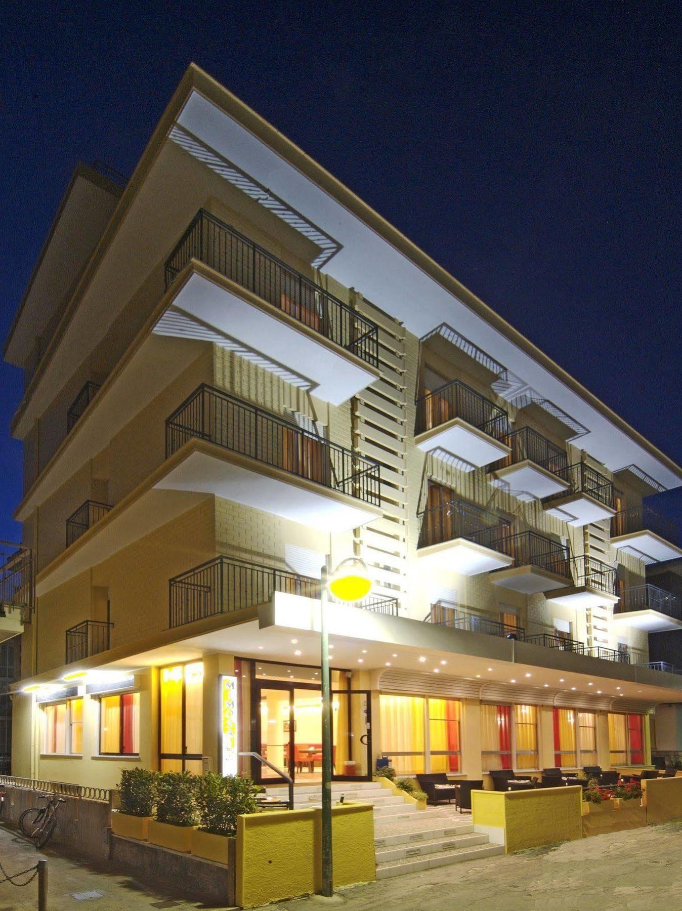 Mimosa Hotel 3*
